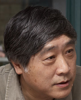 黄惇