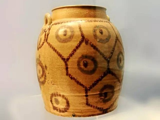 长沙窑瓷器：主要品种和艺术特色