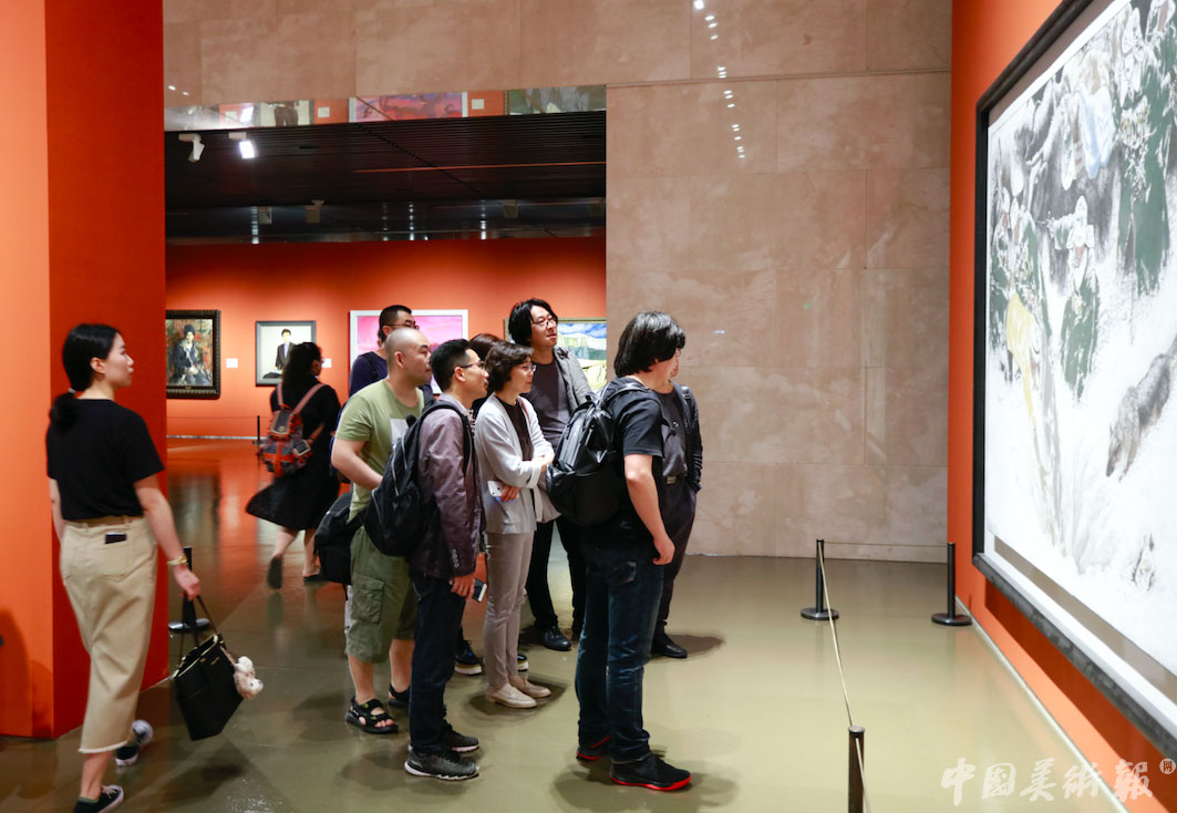 文旅部“国家主题性美术创作研究班”中国国家画院学员赴中华艺术宫观展