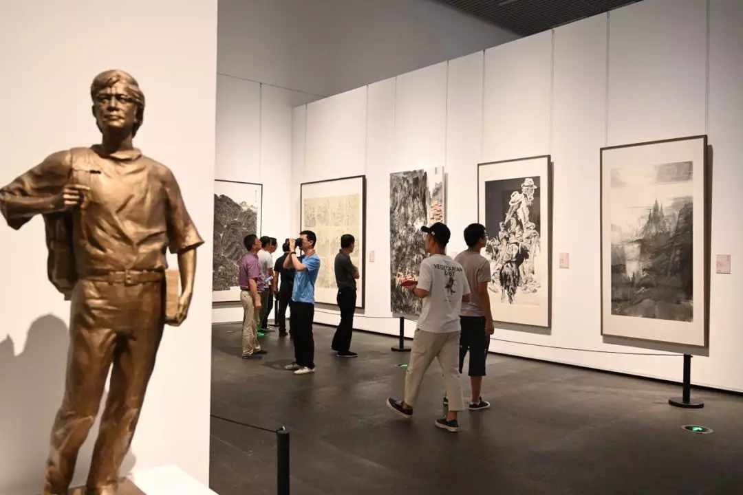 庆祝中华人民共和国成立70周年第六届全国画院美术作品展开幕式和理论研讨会在长沙举行